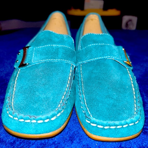 NWOT Teal suede and leather mocassins | size 6 - Picture 3 of 8